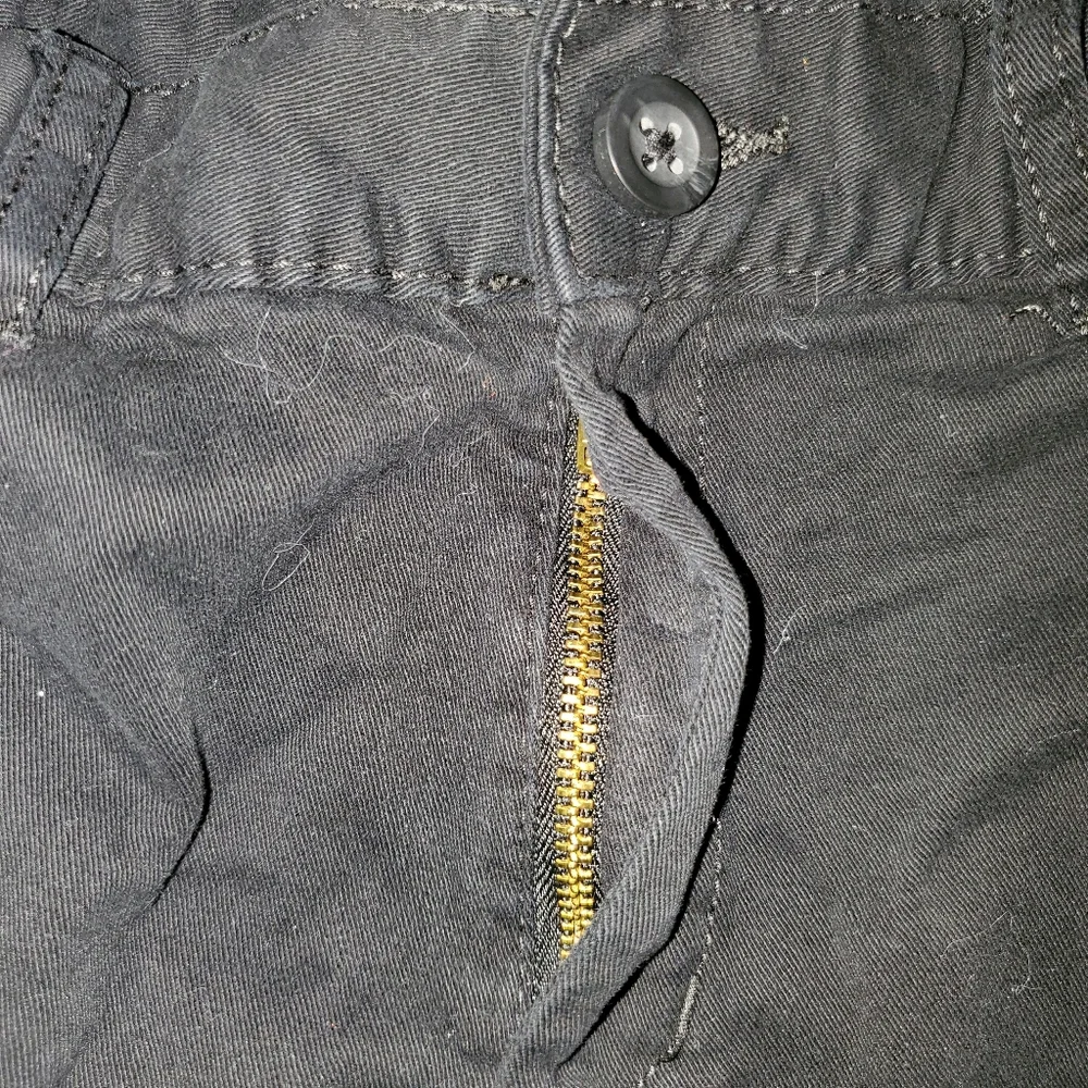 198- The Children's Place School uniform pants stretch  button/zipper closure